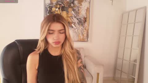 Lexie  online show from June 28, 6:03 pm