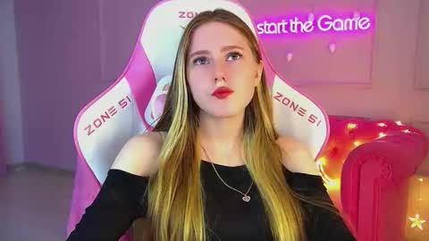 Lexi online show from December 23, 6:11 am