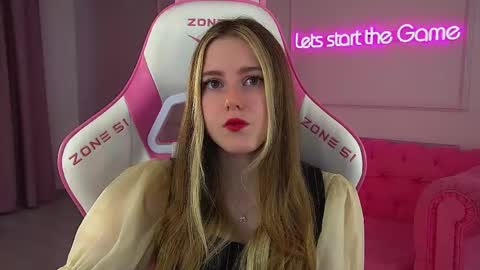 Lexi online show from March 24, 6:40 am