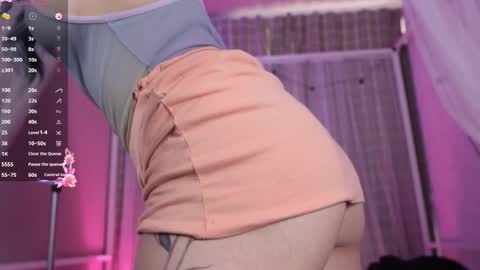 lexirouge           online show from February 3, 9:53 pm