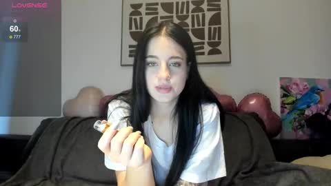 Lexi online show from November 27, 8:16 am