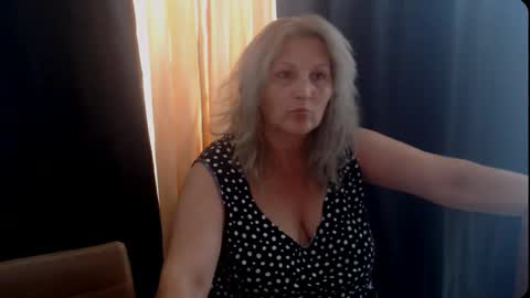 Hannah online show from September 10, 11:21 am