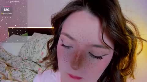 Snapshot of lexxxxxxi chatting on February 27, 6:19 pm lexi miu online show from February 27, 6:19 pm