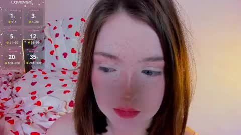 Snapshot of lexxxxxxi chatting on June 28, 6:36 pm lexi miu online show from June 28, 6:36 pm