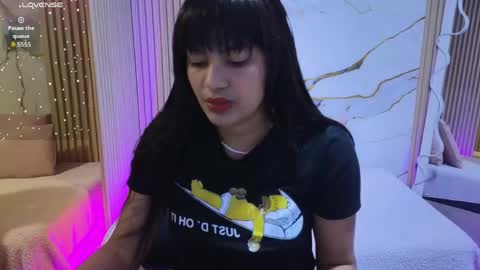 lexy_tay online show from May 8, 11:37 am