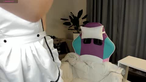 Snapshot of lexy_woorhez chatting on February 4, 12:00 pm Lexy online show from February 4, 12:00 pm