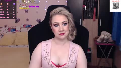 Lexy online show from December 8, 11:46 am