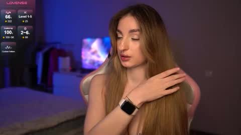 Lexy online show from October 25, 9:42 pm