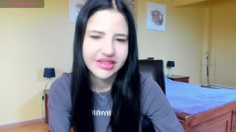 lexyswett online show from November 13, 8:24 am