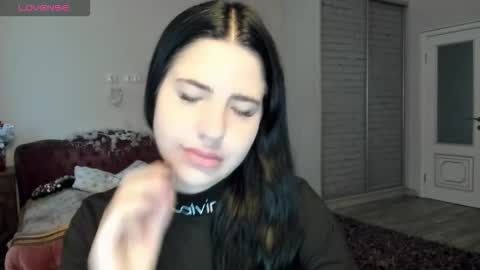 lexyswett online show from December 22, 6:43 am