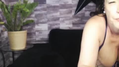 lexywetrain online show from November 23, 11:48 pm