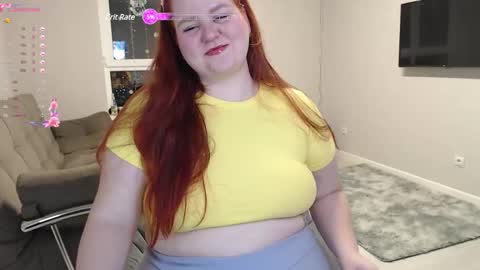 Snapshot of leyaloveee chatting on February 15, 3:28 pm Your Leya online show from February 15, 3:28 pm