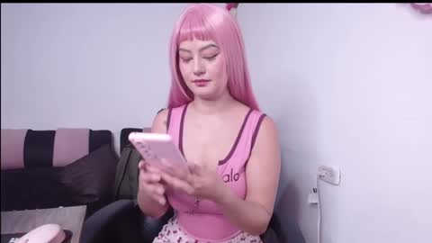 Leydy  online show from February 18, 12:04 am