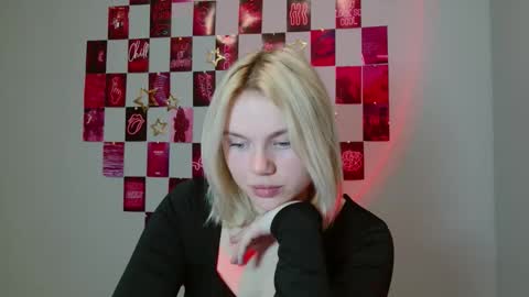 Leyla online show from November 22, 7:07 am