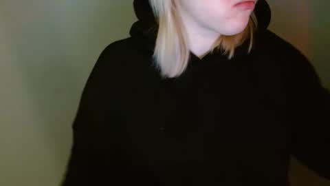 Leyla online show from February 10, 7:01 am