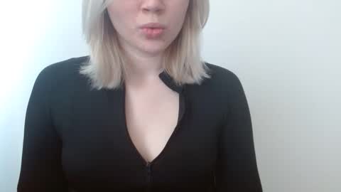 Leyla online show from April 2, 6:00 am