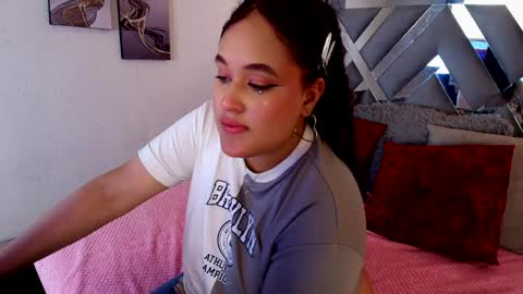 leyla_zr online show from May 26, 6:26 pm
