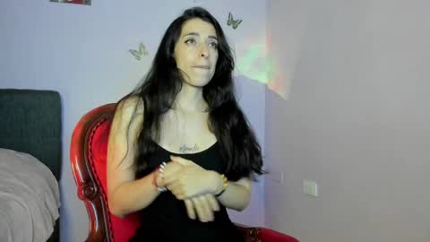 Leyna online show from March 9, 5:00 am