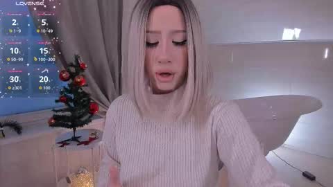 Lisa online show from December 17, 2:39 am