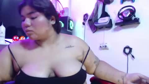 li_arellano online show from July 11, 6:43 pm
