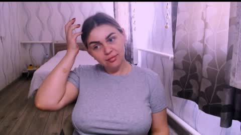 li_lit online show from April 20, 6:38 am