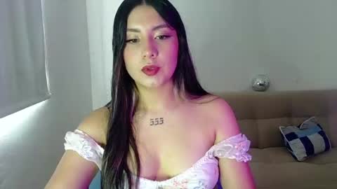 Snapshot of lia_14_ chatting on June 24, 5:01 pm Lia online show from June 24, 5:01 pm