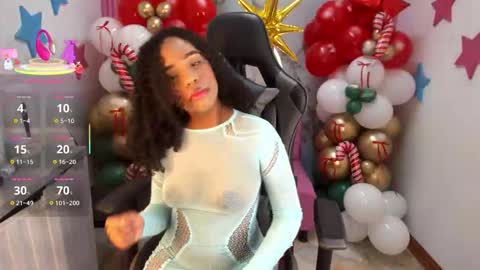 lia_16_ online show from December 16, 11:04 am
