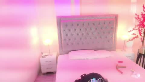 Lia  online show from May 29, 3:48 am