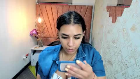  LIA  online show from December 20, 12:23 pm