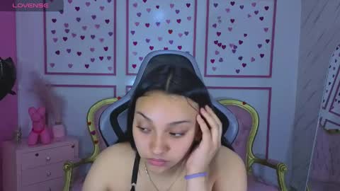 lia_harper_t online show from June 3, 2:47 am