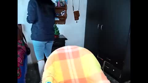 Lia online show from December 20, 1:11 pm