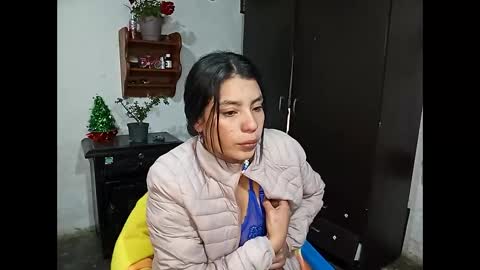 Lia online show from December 24, 8:55 am