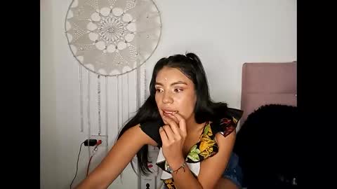 Lia online show from November 14, 6:06 pm