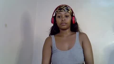 lia online show from November 2, 2:25 am