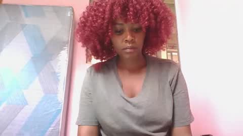 lia online show from February 13, 11:06 am