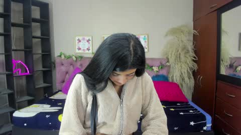 lia online show from January 20, 8:07 pm