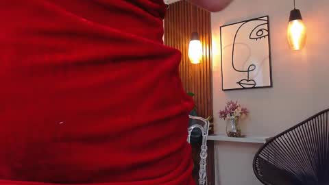 LIA online show from April 12, 4:56 pm