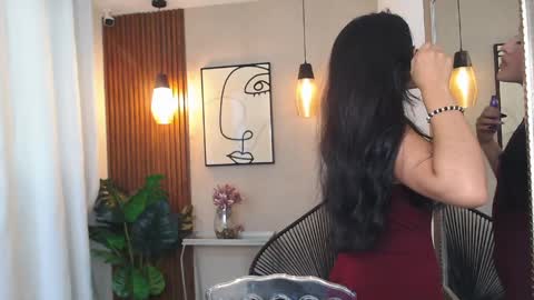 LIA online show from April 14, 6:14 pm