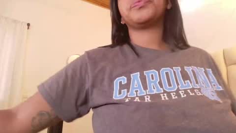 lia_mariana online show from September 15, 5:46 pm