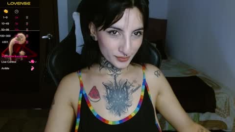 lia spicy   ig online show from December 30, 2:30 pm