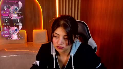 Snapshot of lia_queen_tx chatting on April 28, 2:49 am Online 1400 - 2100 online show from April 28, 2:49 am