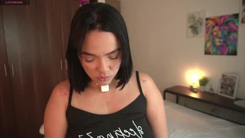 Snapshot of lia_russo_ chatting on April 10, 2:55 pm Lia online show from April 10, 2:55 pm