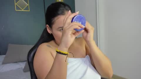 Lia  online show from March 25, 2:28 am