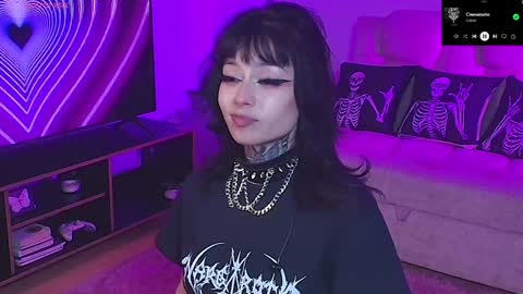 Snapshot of liaa_rodriguezz chatting on January 19, 2:25 am Liaa online show from January 19, 2:25 am