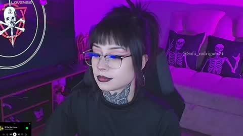 Liaa  online show from February 18, 1:10 am