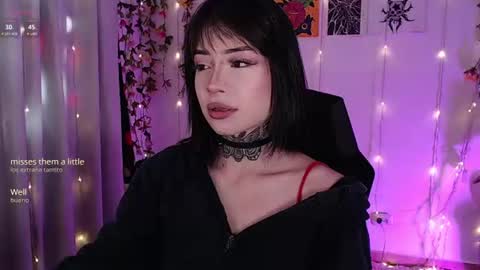 Snapshot of liaa_rodriguezz chatting on June 27, 4:56 pm Liaa online show from June 27, 4:56 pm