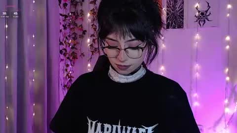 Snapshot of liaa_rodriguezz chatting on June 30, 1:50 am Liaa online show from June 30, 1:50 am