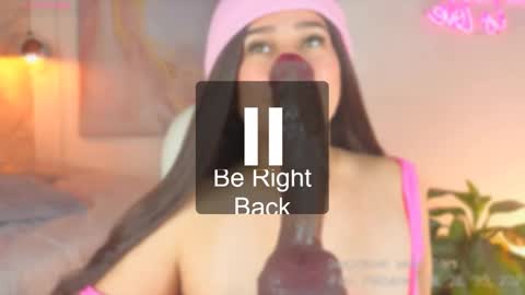 Lia Cox online show from February 17, 9:56 am