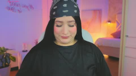 Lia Cox online show from May 21, 8:16 pm
