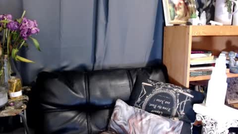 Lia Divina online show from December 14, 8:13 am